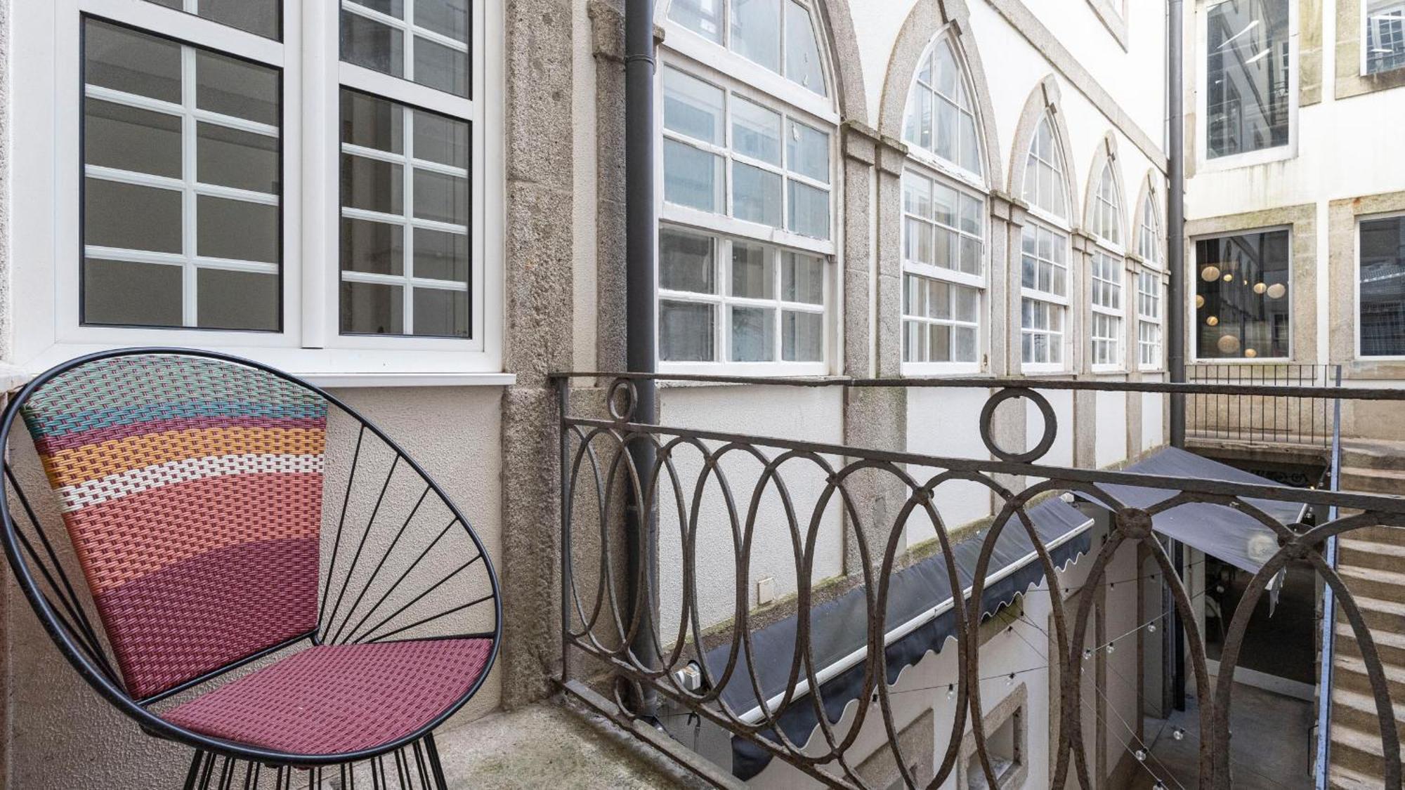 Lovelystay - Allderman Apartment - Almada 1º T Porto Exterior foto